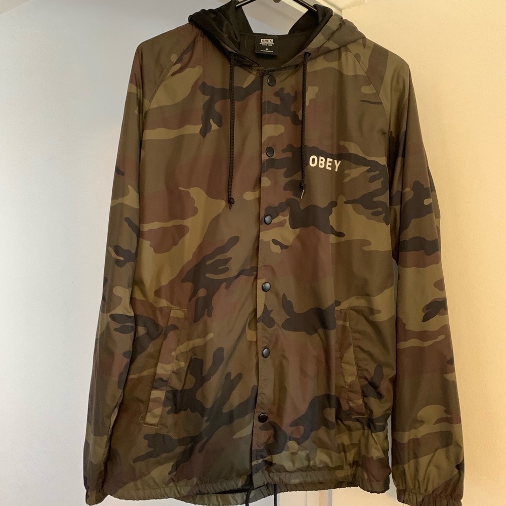 Men’s Obey camo windbreaker